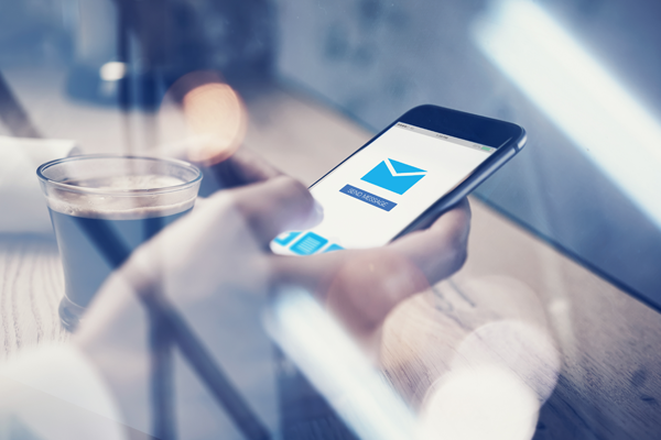 apel telefonic debitor